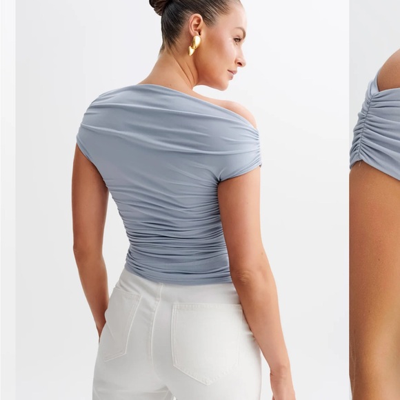 Meshki Light Blue Off-Shoulder Top - Picture 2 of 3